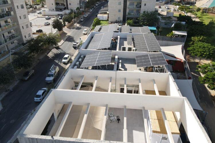 מערכת סולארית מסחרית